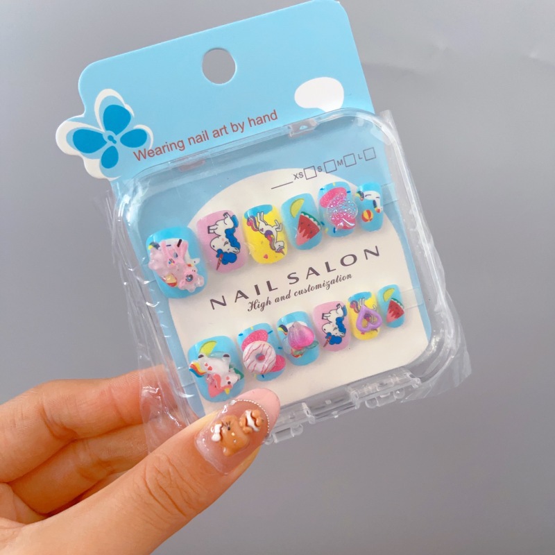 Niños que usan uñas niñas cortas 2025 nuevo estilo de alta sensación pegatinas de uñas no tóxicas y inodoras pegatinas de uñas especiales para niñas