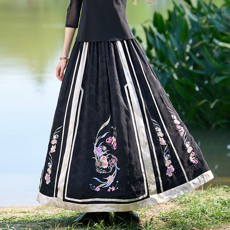 Весна и лето 2023 новая женская одежда в этническом стиле китайская Ретро Тяжелая промышленная вышитая юбка с верхом и свободной талией длинная юбка