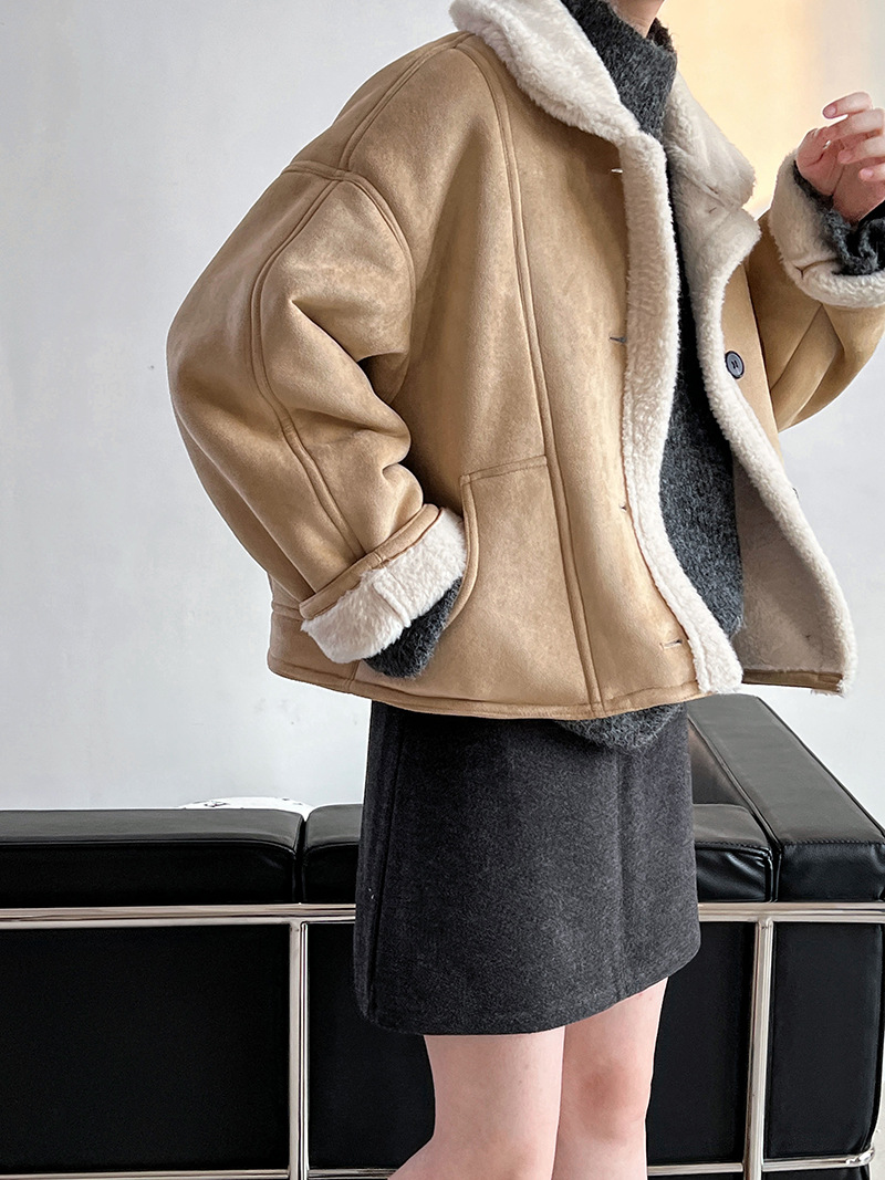 B98DCC84-2AE8-49A4-8C1A-3F5539