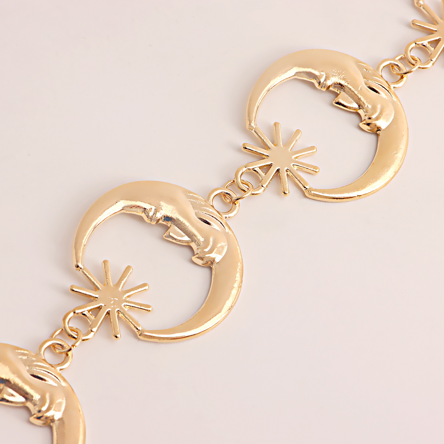 Fashion Moon Metal Plating Waist Chain