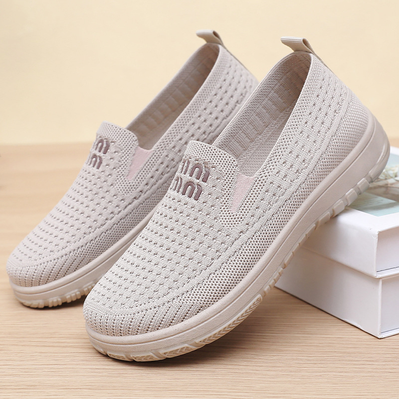 Zapatos de mujer, versátiles, estilo veraniego, nuevos, sin cordones, de tela estilo Pekín, transpirables, de malla tejida, informales, al por mayor.