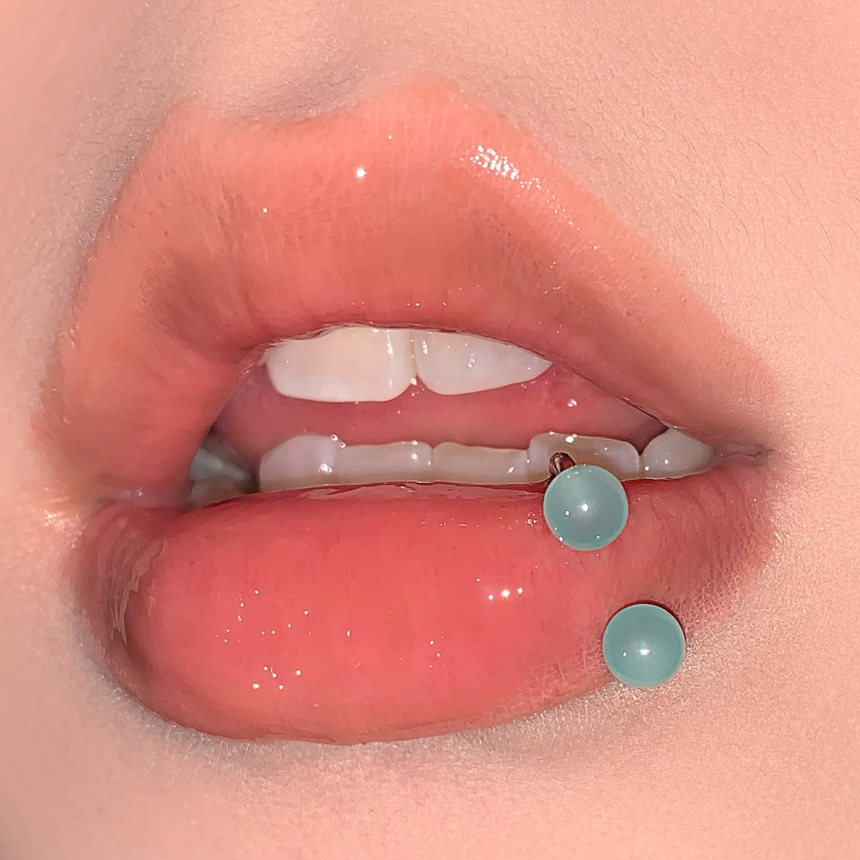 Pointed labret stud close-up product detail