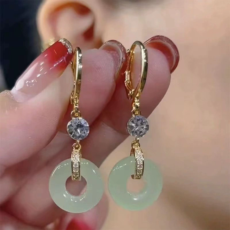 Earrings, European style, crystal‑encrusted diamond‑look, lightweight, multiple designs
