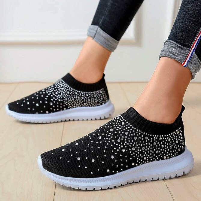2022 New Foreign Trade Casual Breathable Rhinestone Running Shoes Large Size Flying Woven Shoes Mesh Women's Trendy Sneakers