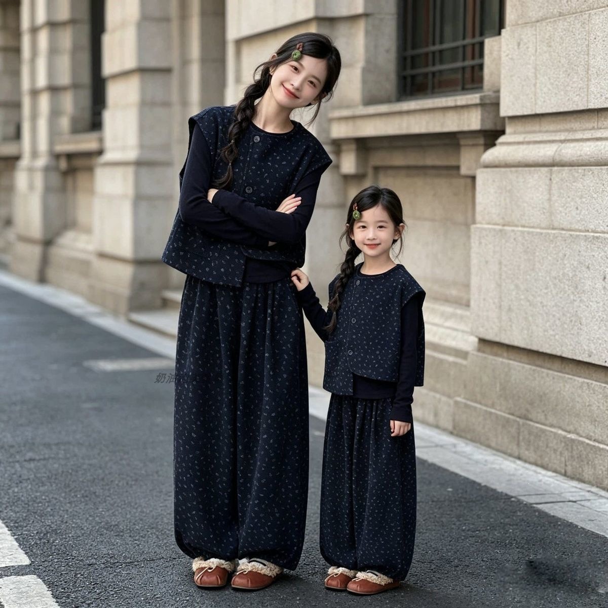 女童秋季马甲套装2026新款小女孩韩系碎花阔腿裤打底衫三件套秋装