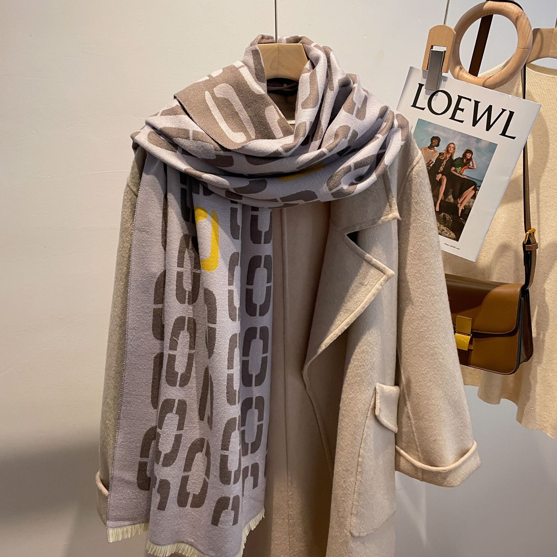 2022 Otoño e Invierno Nuevo estilo coreano bufanda de Cachemira de moda chal exterior largo cepillado engrosado bufanda a juego