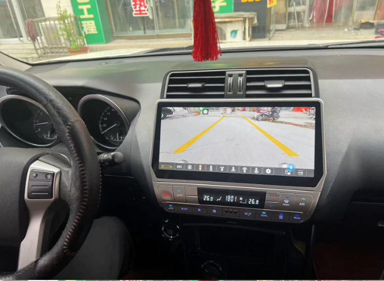 10-17 Toyota Prado models upgraded to the 18 model with large-screen navigation and 360-degree panoramic integrated system