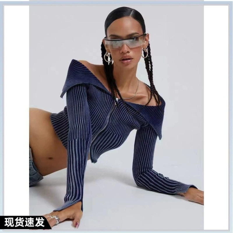 Jaded London retro tannin color water washing water shoulder thread zipper spicy girl dew sweater sweater