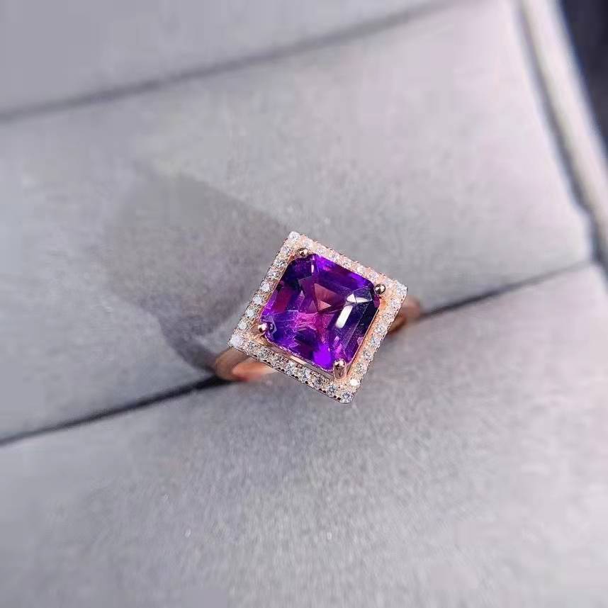 Nuevo Anillo De Amatista Misterioso Anillo De Cobre Abierto De Diamante Cuadrado Femenino display picture 4