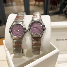 �W������ϵ���׼��p���ֱ�õ���ߙn28mmʯӢ�ٴ��p��С���PŮ��