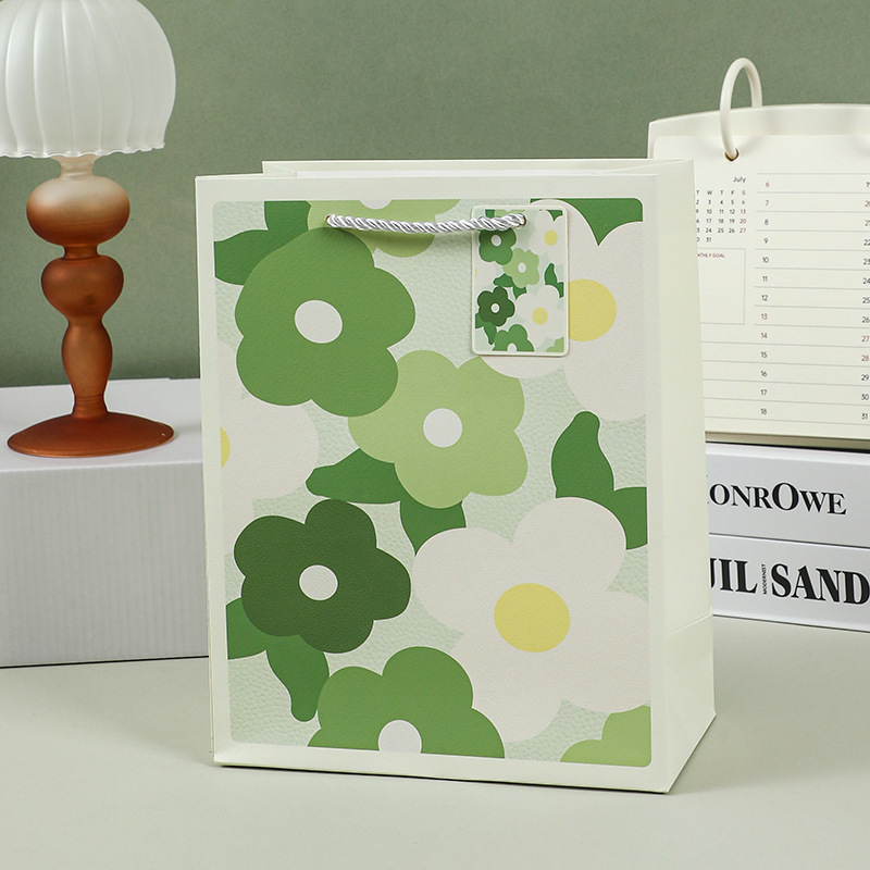 여러 꽃; 흰색 판지; 19.5*14.5*10