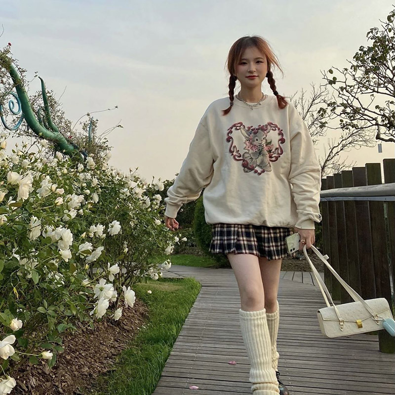 Clearance Sale: Heart-Shaped Rabbit Crewneck Pullover Sweatshirt 2024 Autumn Casual Loose Top Korean Designer Style Jacket