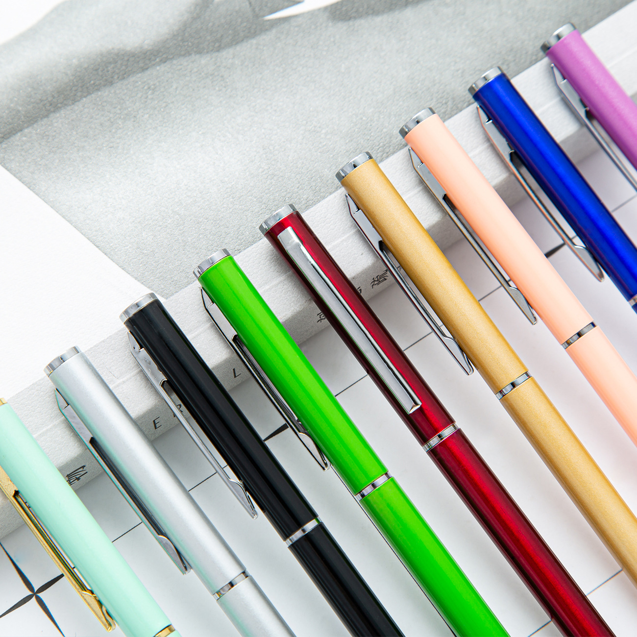 Small Gao Shiping Round Ballpoint Pen, Metal Round Ballpoint Pen, Capacitive Metal Pen with Printed Logo, Advertising Gift Pen, Wholesale