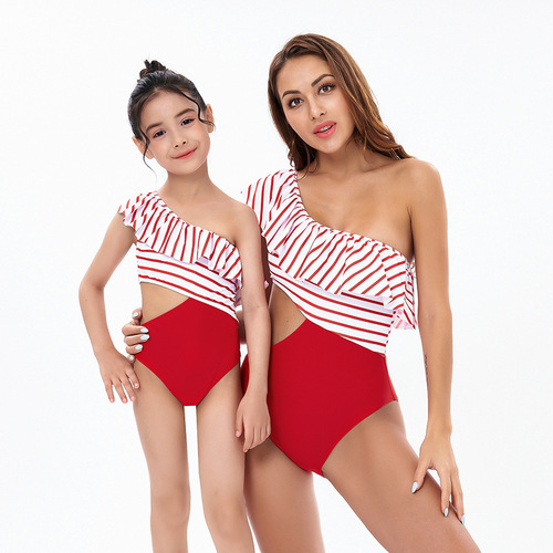 European and American-style swimsuits for moms and daughters: Kids' and adult-sized mermaid-scale print bikinis