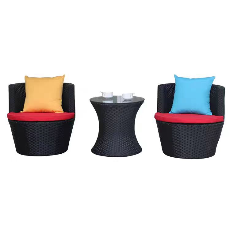 Balcón mesa y silla de tres piezas perezoso Silla de ratán mesa de té ocio pequeña silla de ratán patio al aire libre combinación mesa de jardín