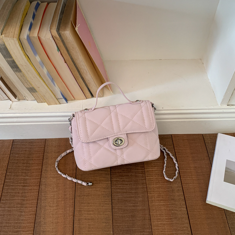 Bolso de mano de alta sensación para mujeres 2026 nuevo nicho pequeño bolso cuadrado de lujo ligero de estilo exterior pequeño viento fragante bolso de hombro de mujer image 10