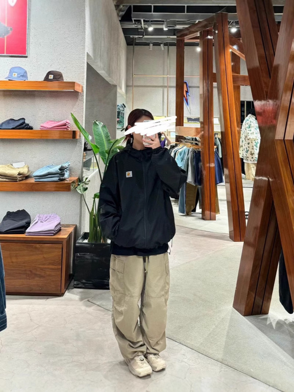 CARH Kaha 軽量ジャケットの国境を越えた特別供給、男性と女性のカップル向けのアウトドア機能性カスタム織りナイロンフード付きジャケット|undefined