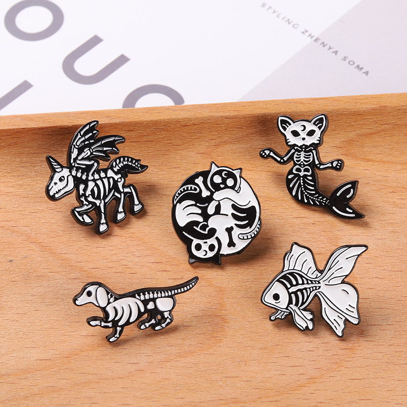 European And American New Alloy Animal Brooch Creative Cartoon Dinosaur Skull Mermaid Ghost Shape Paint Brooch display picture 5