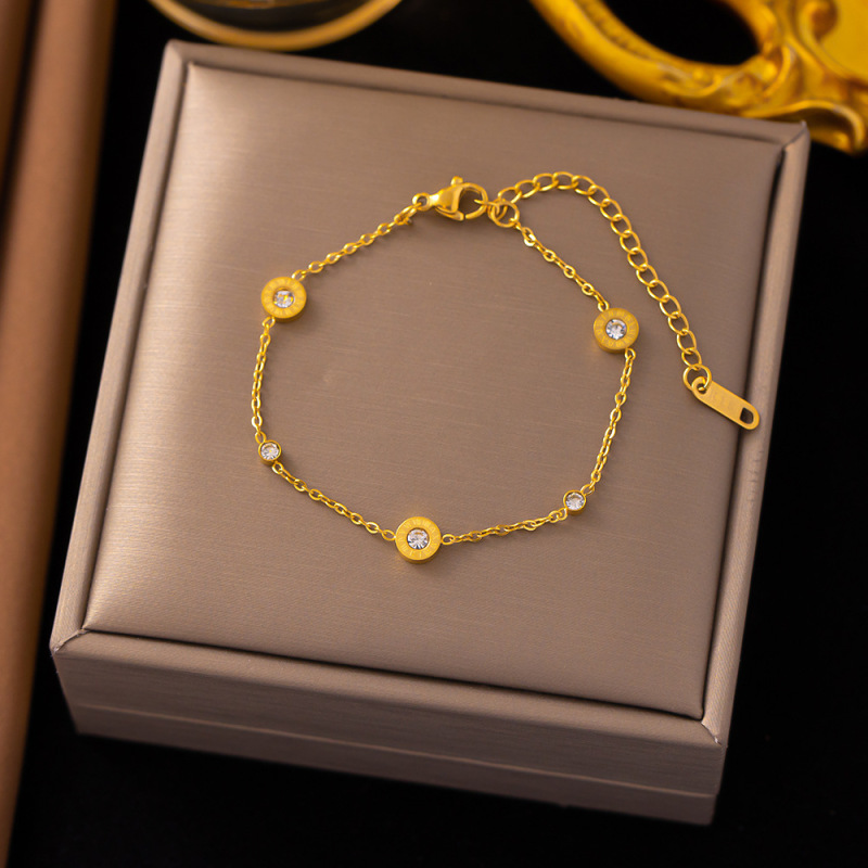 クロスボーダー東莞チタン鋼ジュエリー色褪せない新しい日本と韓国のアクセサリーブレスレット女性用 18K ゴールドファッションライト高級ハイエンド|undefined
