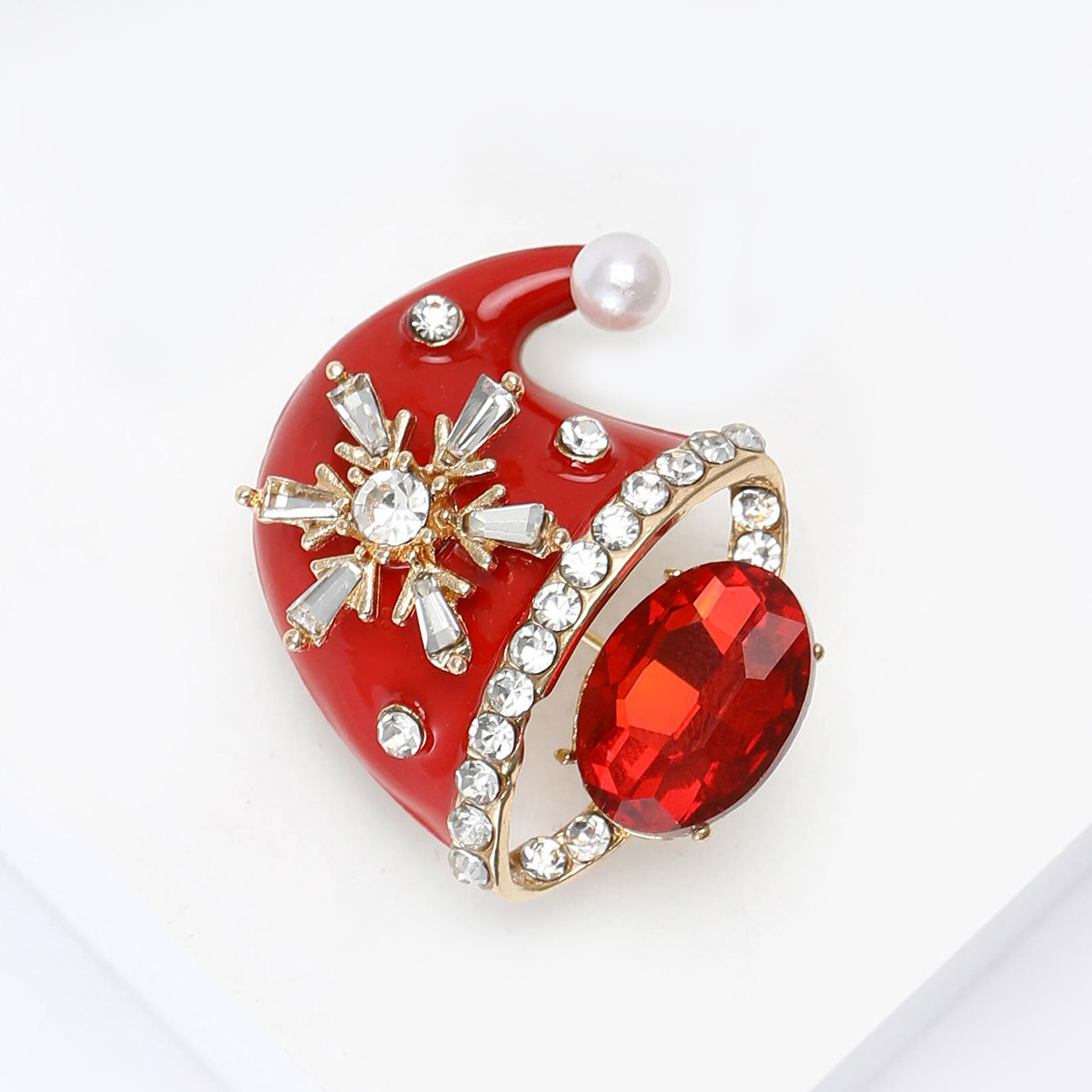New European and American Creative Alloy Diamond-Encrusted Enamel Christmas Hat Brooch Simple and Versatile Men's and Women's Clothing Corsage Jewelry Pin