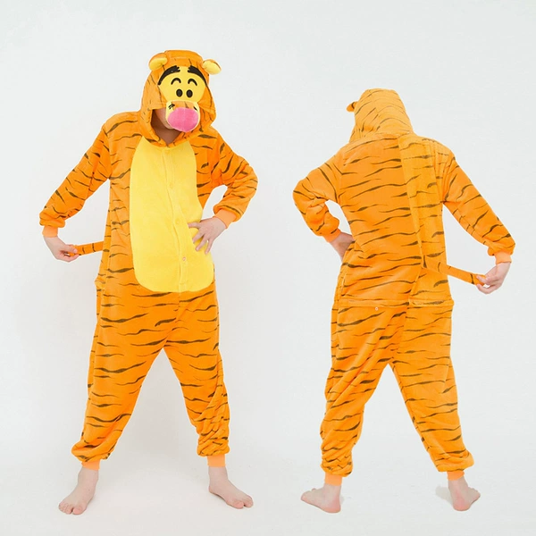Snake jump tiger
