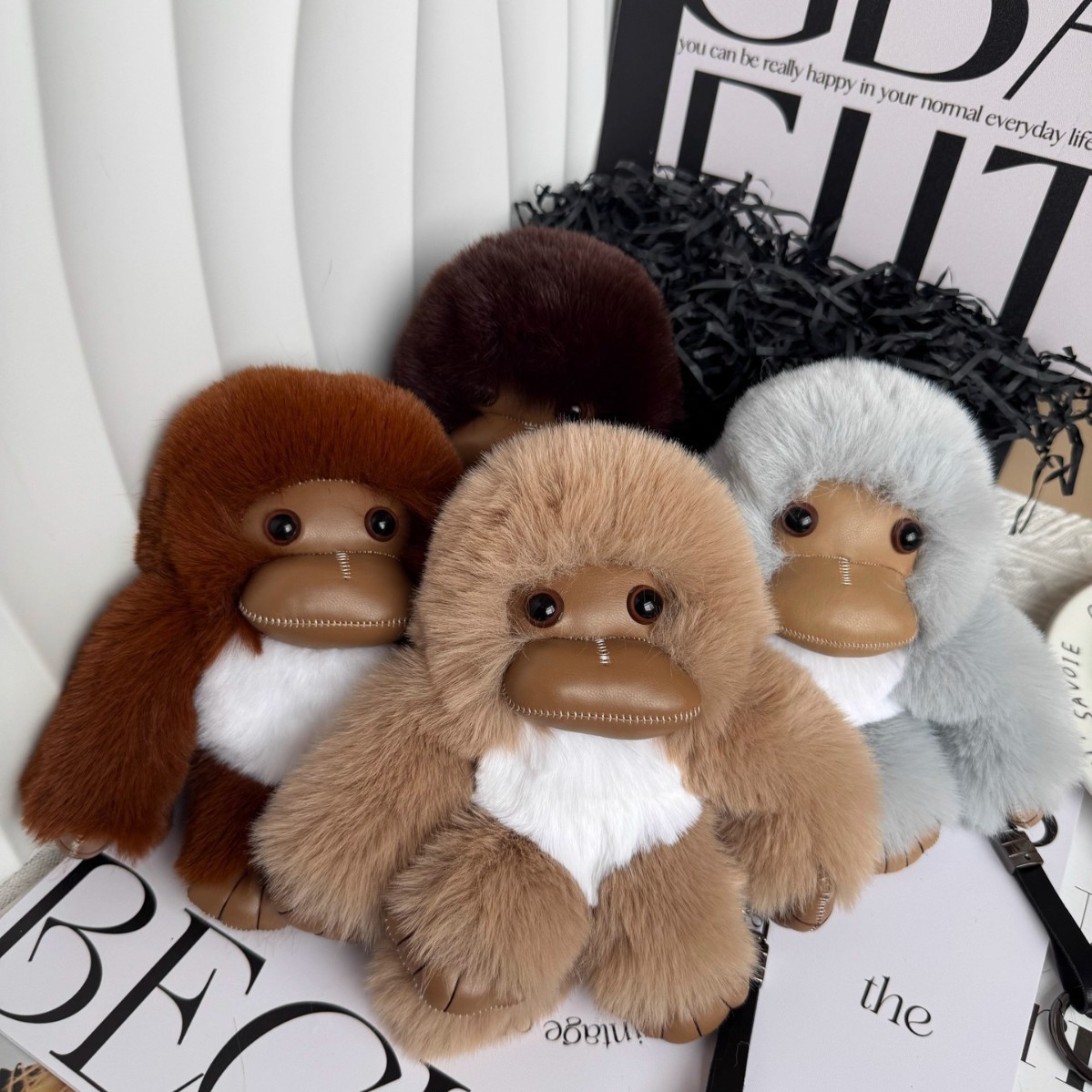 毛绒小猴子仿獭兔毛包包挂件皮草挂件小猴子公仔抖音礼品钥匙扣