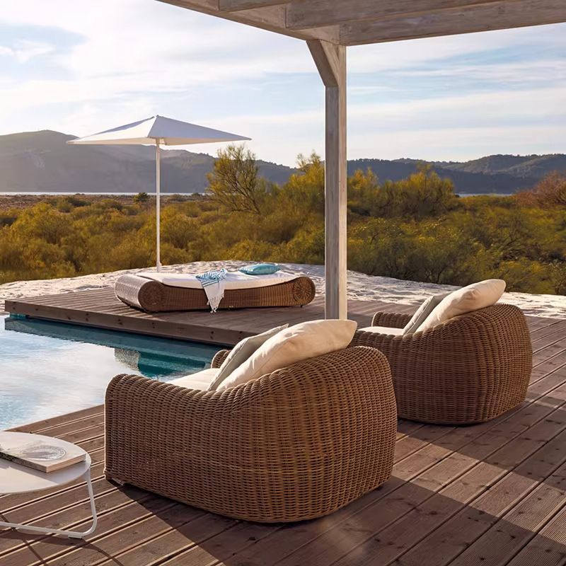 Sofá de caña al aire libre de alta gama patio villa de ocio combinación de hotel alojamiento residencial jardín al aire libre terraza muebles tejidos