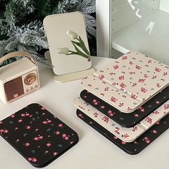 Delicate Girl's Heartbreak Flower Folding Mirror Makeup Mirror Portable Travel Student Dormitory Stand-Up Small Mirror