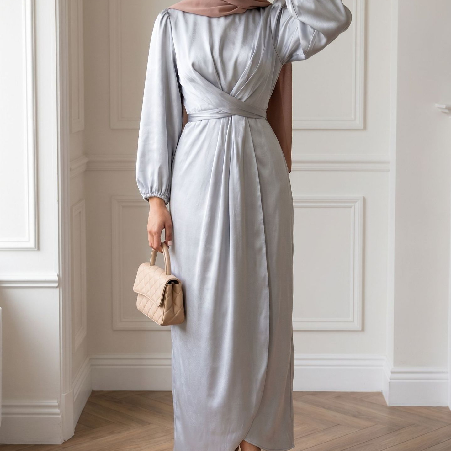 Elegantes langes Kleid für türkische Damen mit Laternenärmeln, Satin, figurbetont, zum Binden – ideal für den grenzüberschreitenden Handel._voghion.com