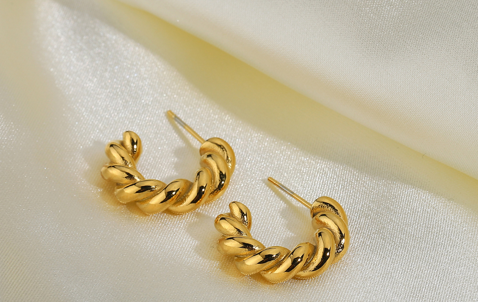 fashion goldplated stainless steel  twist spiral hoop earringspicture2