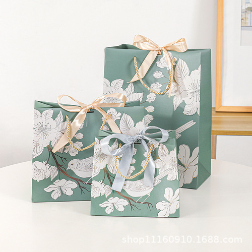 Mid-Autumn Festival gift bags, classical handbags, paper bags, cheongsam packaging bags, clothing store bags, clothing bags