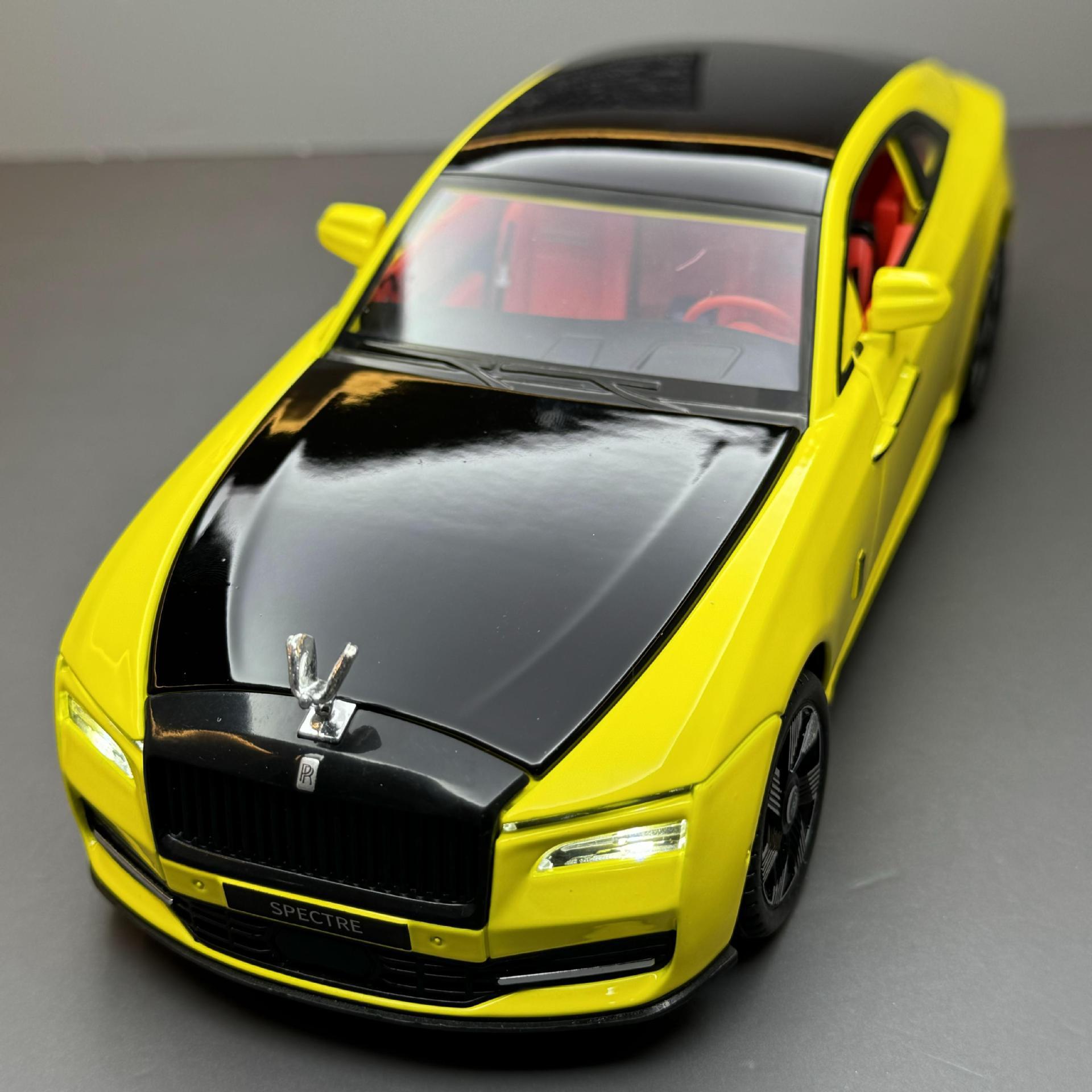 Nuevo modelo de coche de aleación de simulación austriaco 1:24 rollos de flash nueva energía tira hacia atrás coche deportivo sonido y luz modelo de coche de juguete adornos