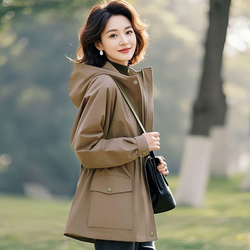 카키 [나이를 줄이고 날씬해 보이는]