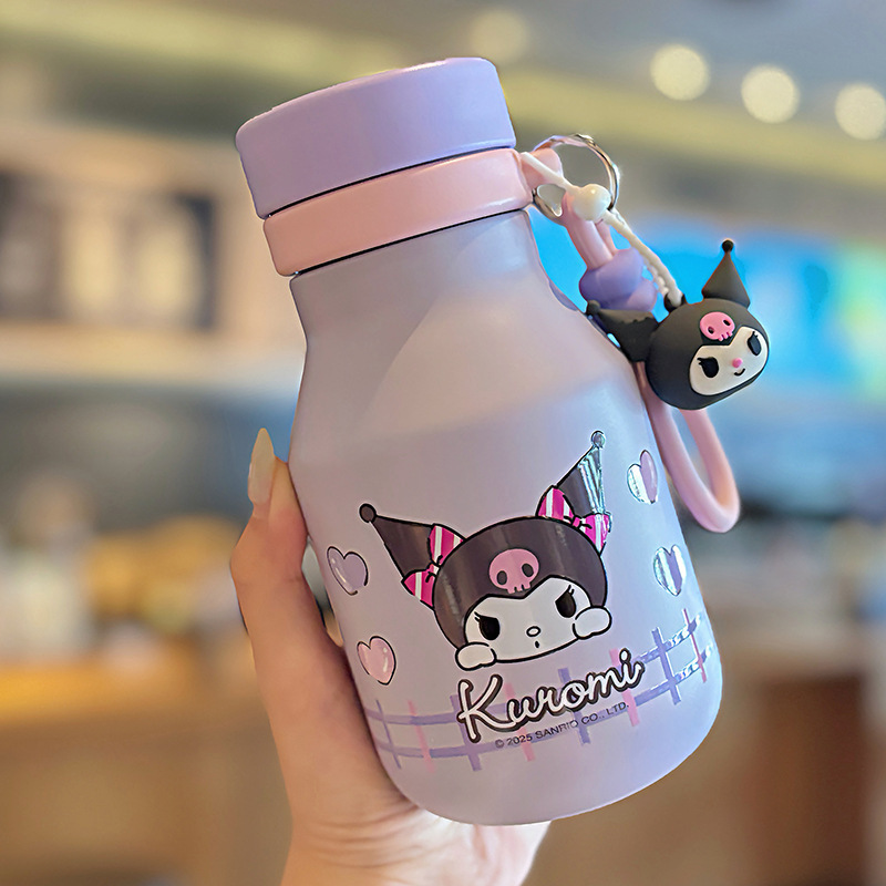 可爱三丽鸥家族系列牛奶一杯双饮保温杯可调节杯绳便捷硅胶吸管杯|undefined