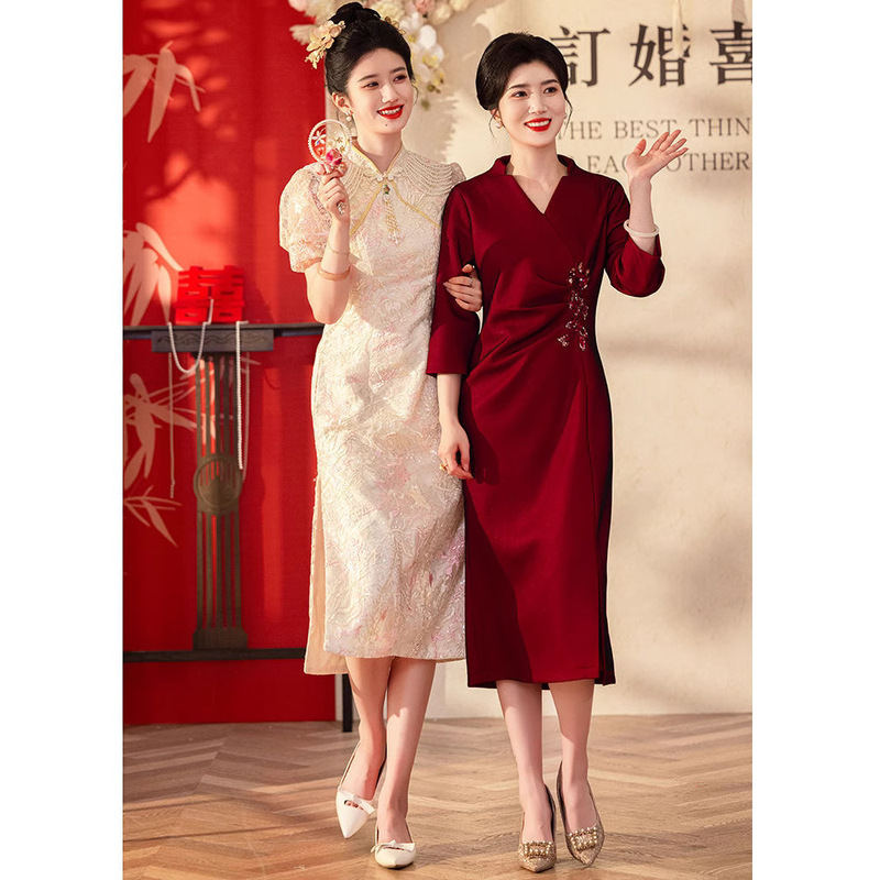 高贵优雅妈妈嫁女儿订婚宴礼服2025新款秋季年轻喜婆婆结婚旗袍裙|undefined