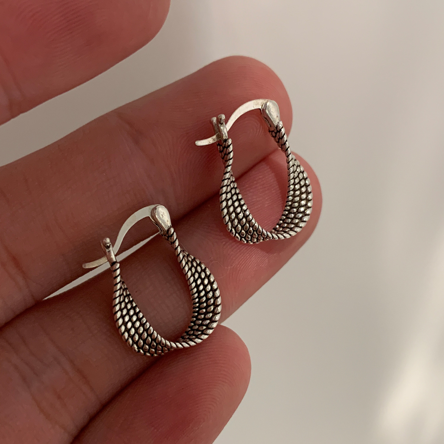 earrings for casual outings