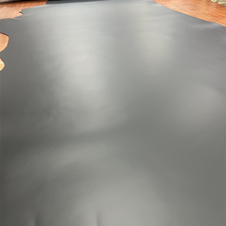 现货供应头层牛皮真皮开边珠黑色油珠皮手工DIY皮牌牛皮皮料皮艺