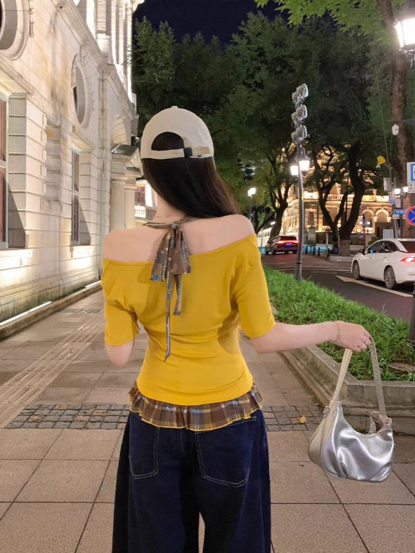 ホットガールイエローホルターネックフェイクツーピーススイングカラー半袖Tシャツ2025夏ウエスト痩身トップ|undefined
