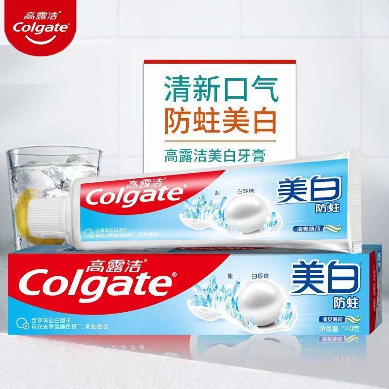 Зубная паста Colgate от кариеса и для отбеливания 140 г свежая мята