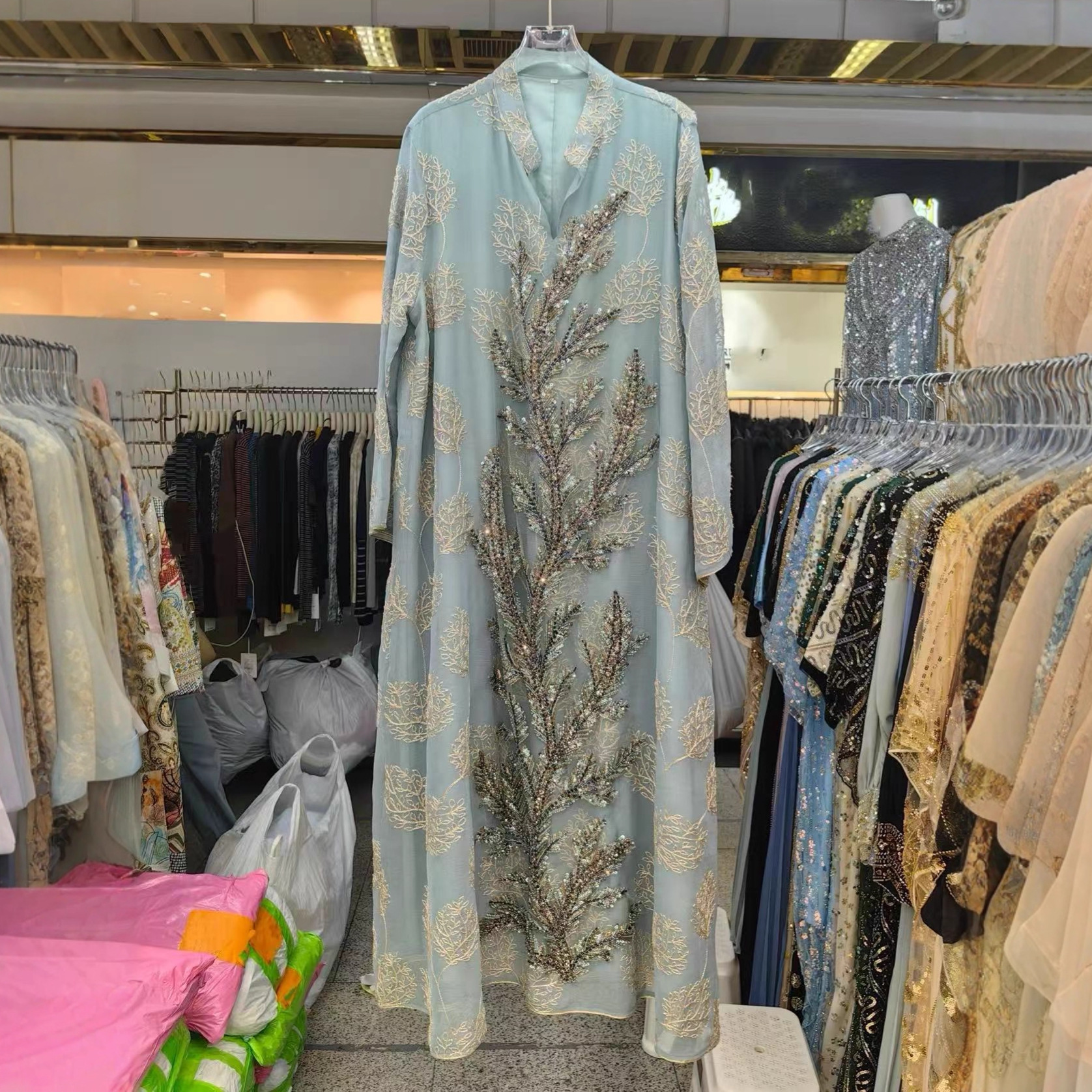 Middle Eastern Foreign Trade Heavy-duty Embroidered Robe For Women, 2025 New Design, Loose Fit, Plus Size, Long-sleeved_ecoleips.com