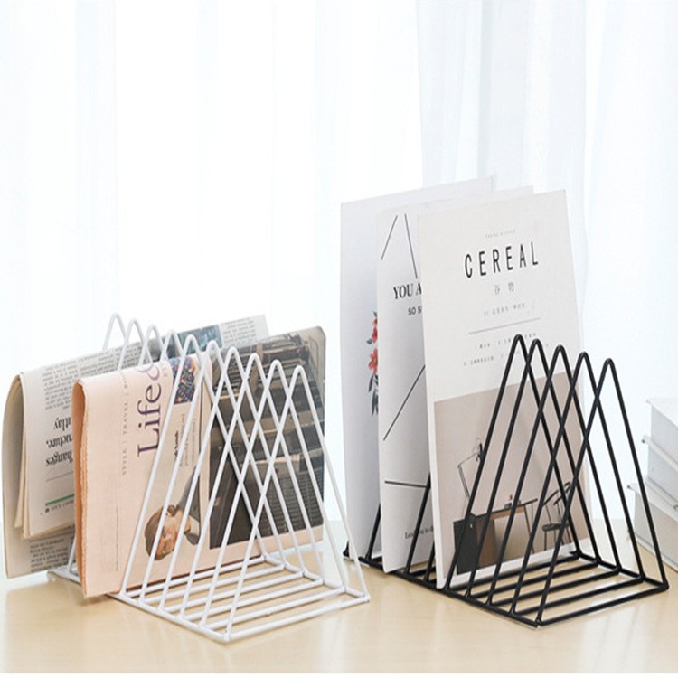 Nordic Simple Iron Triangle Bookshelf Magazine Newspaper Rack Living Room Study Desktop Storage Decorative Storage Rack