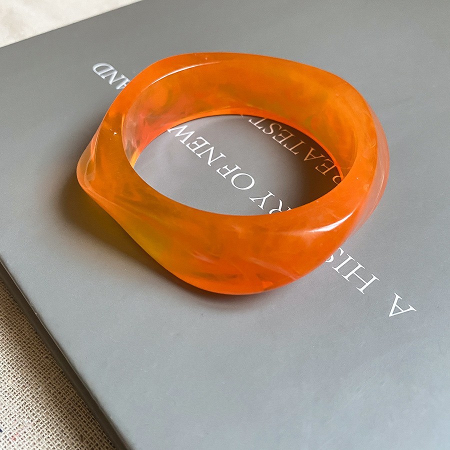 92 # pulsera-naranja