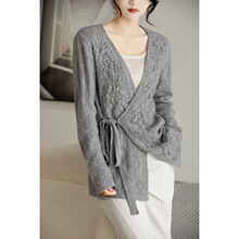 品牌折扣店商场撤柜中式复古立体绣花交领系带优雅镂空针织毛衣女