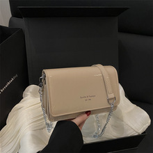 �߼��Іμ����Ů2025�����¿�r������朗lб������sͨ��С����