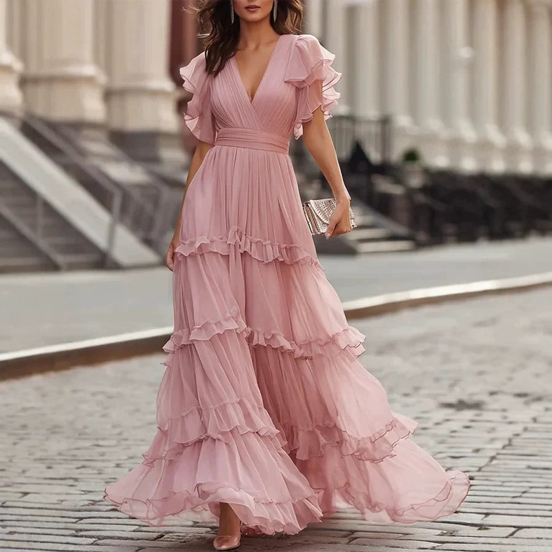 2026 European and American Style Stunning V-Neck Halter Dress Women's Summer New Style Princess Dress Cake Long Dress 2026 European and American Style Stunning V-Neck Halter Dress Women's Summer New Style Princess Dress Cake Long Dress