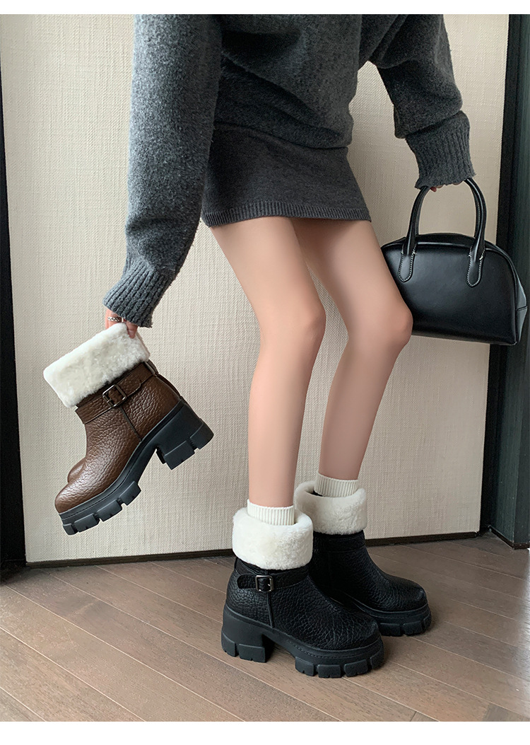 Boot tuyết nữ da thật cổ ngắn lót lông cừu, đế dày khóa thắt lưng gót vuông — màu nâu chi tiết 18