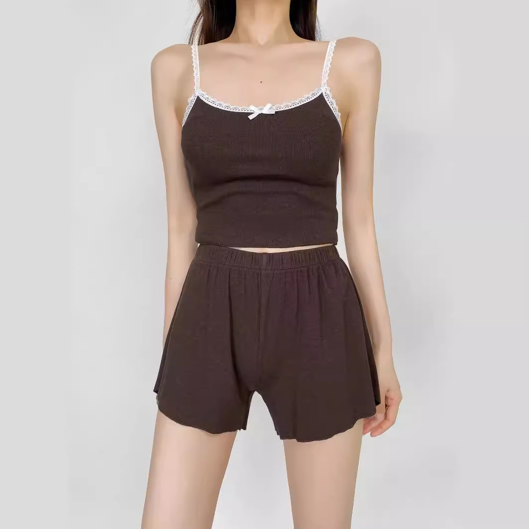 女装吊带短款背心+纯色舒适短裤两件套性感夏款薄款无袖分体套装