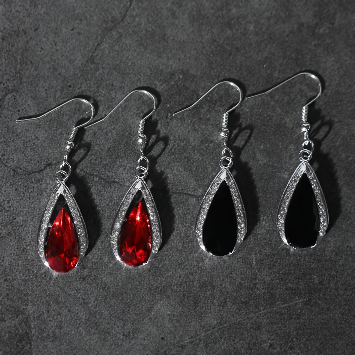 레드 + 블랙 물방울 귀걸이 2쌍