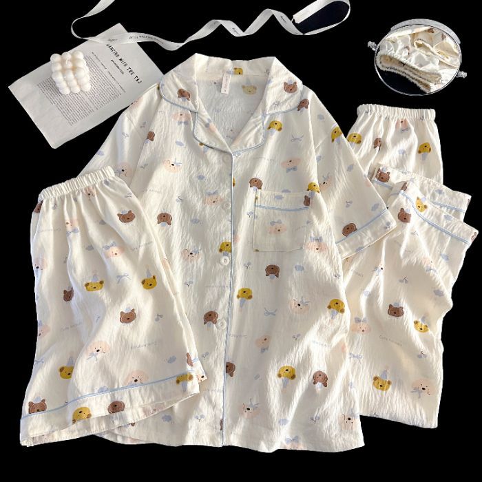 Venta al por mayor transfronteriza de tres piezas nube de algodón solapa cárdigan de dibujos animados pantalones de manga corta pantalones cortos ropa a domicilio traje de pijama de mujer