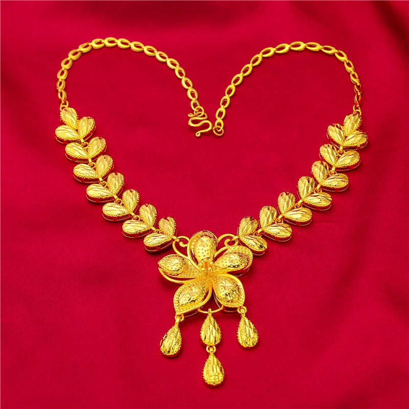 Las mujeres de oro pétalo collar Boda boda estilo étnico collar de imitación de oro Latón chapado en oro collar de oro al por mayor